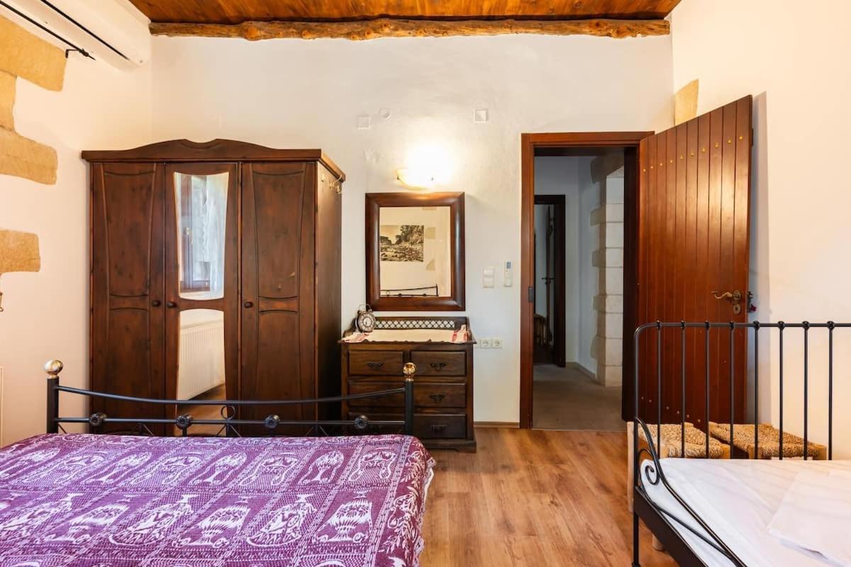 Villa Aloni Fílippos Buitenkant foto