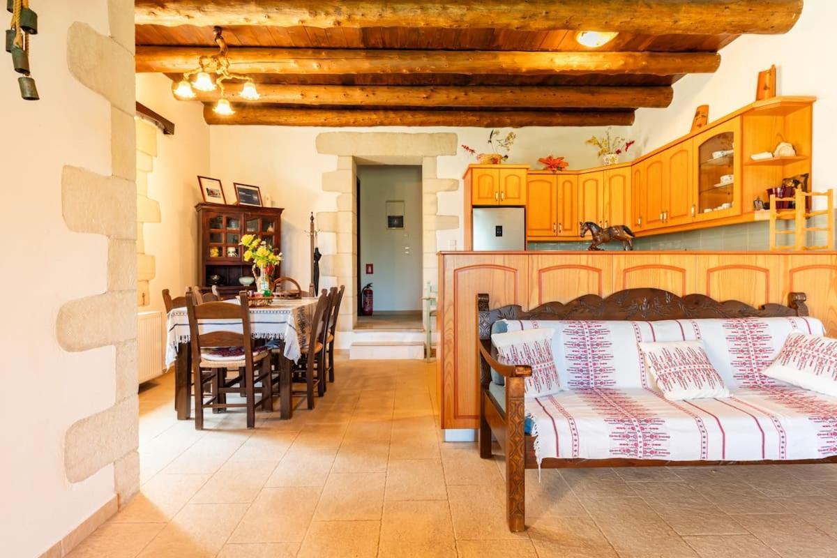 Villa Aloni Fílippos Buitenkant foto