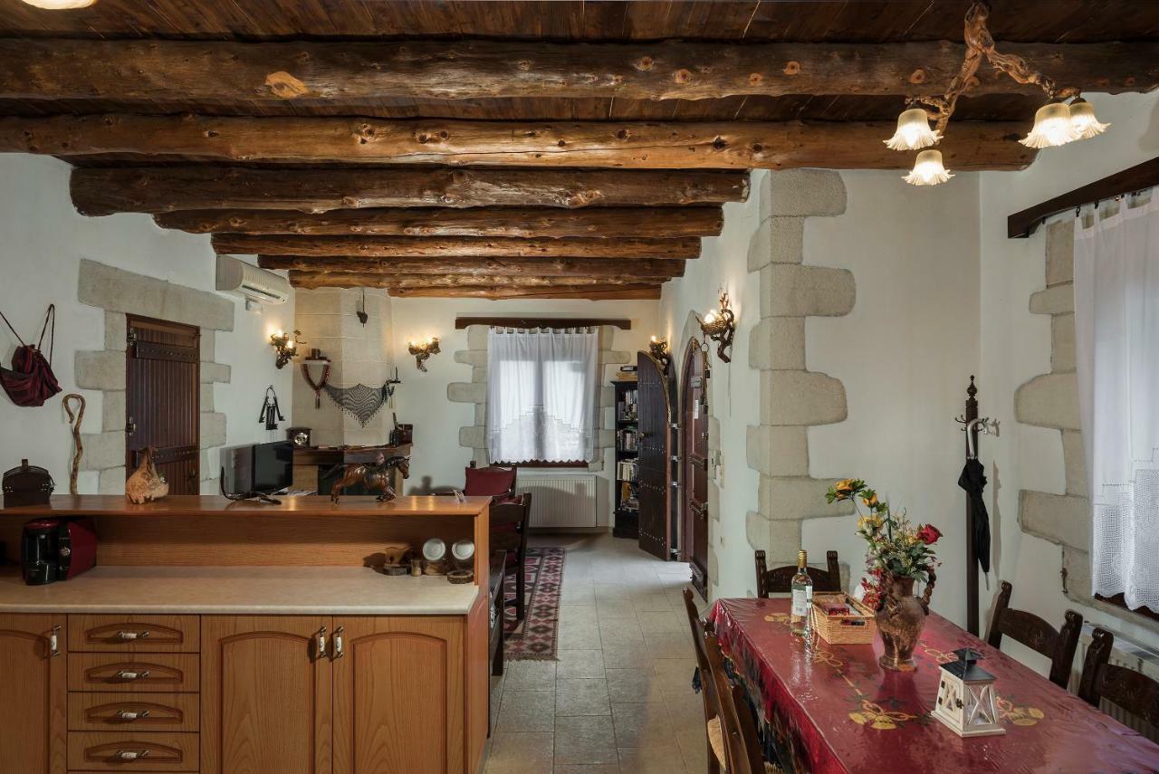 Villa Aloni Fílippos Buitenkant foto