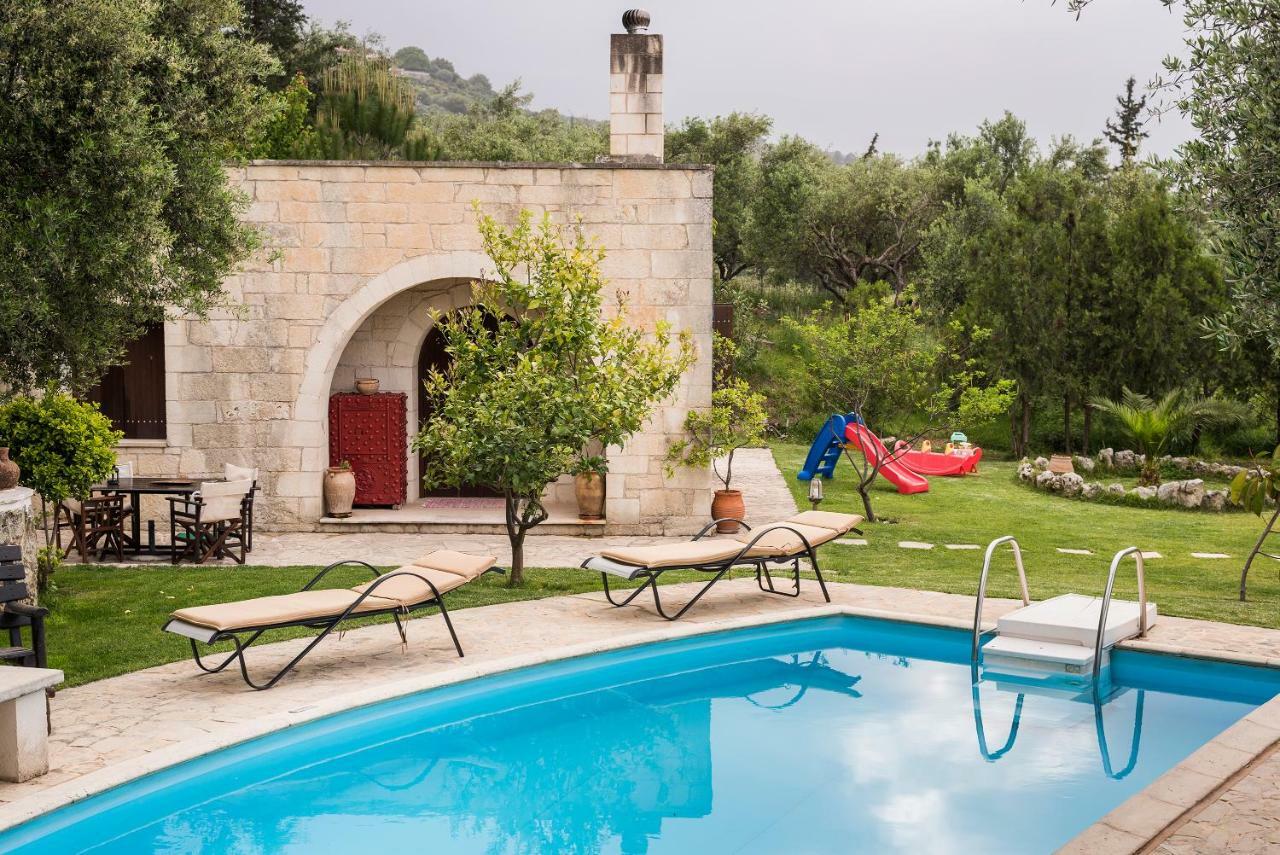 Villa Aloni Fílippos Buitenkant foto