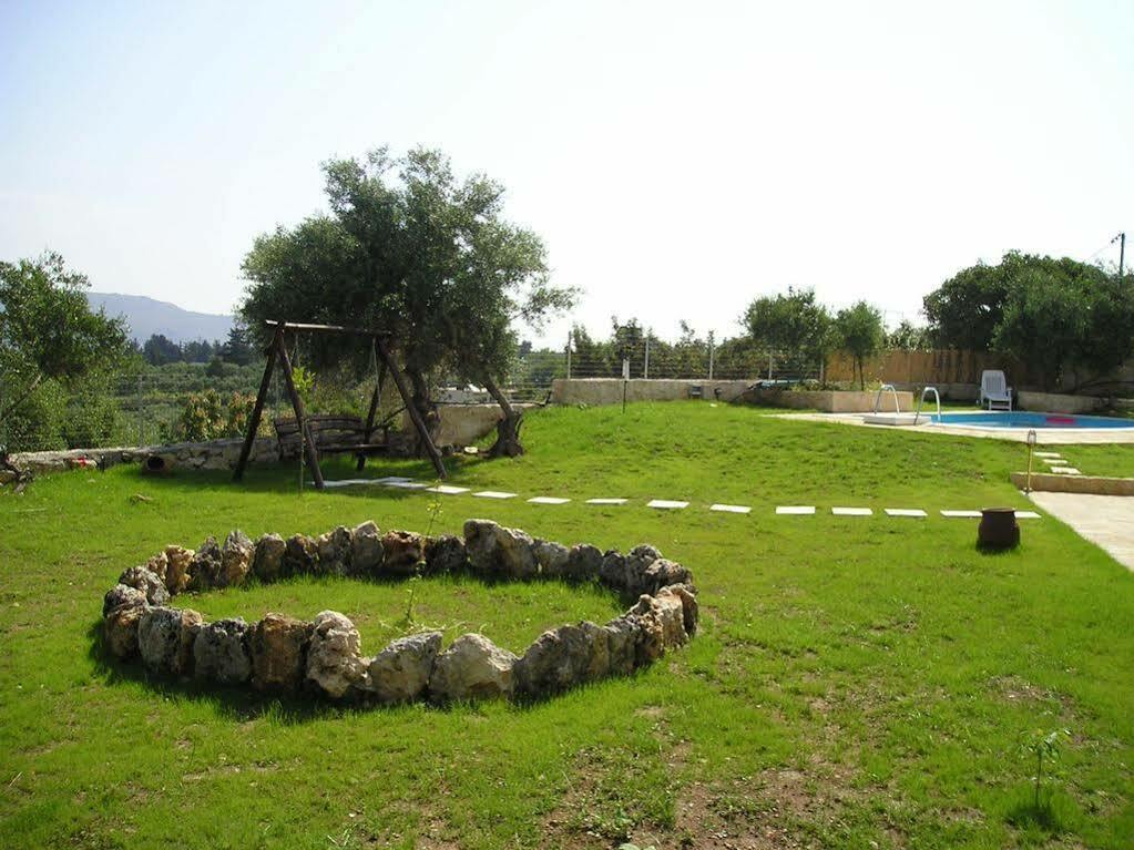 Villa Aloni Fílippos Buitenkant foto